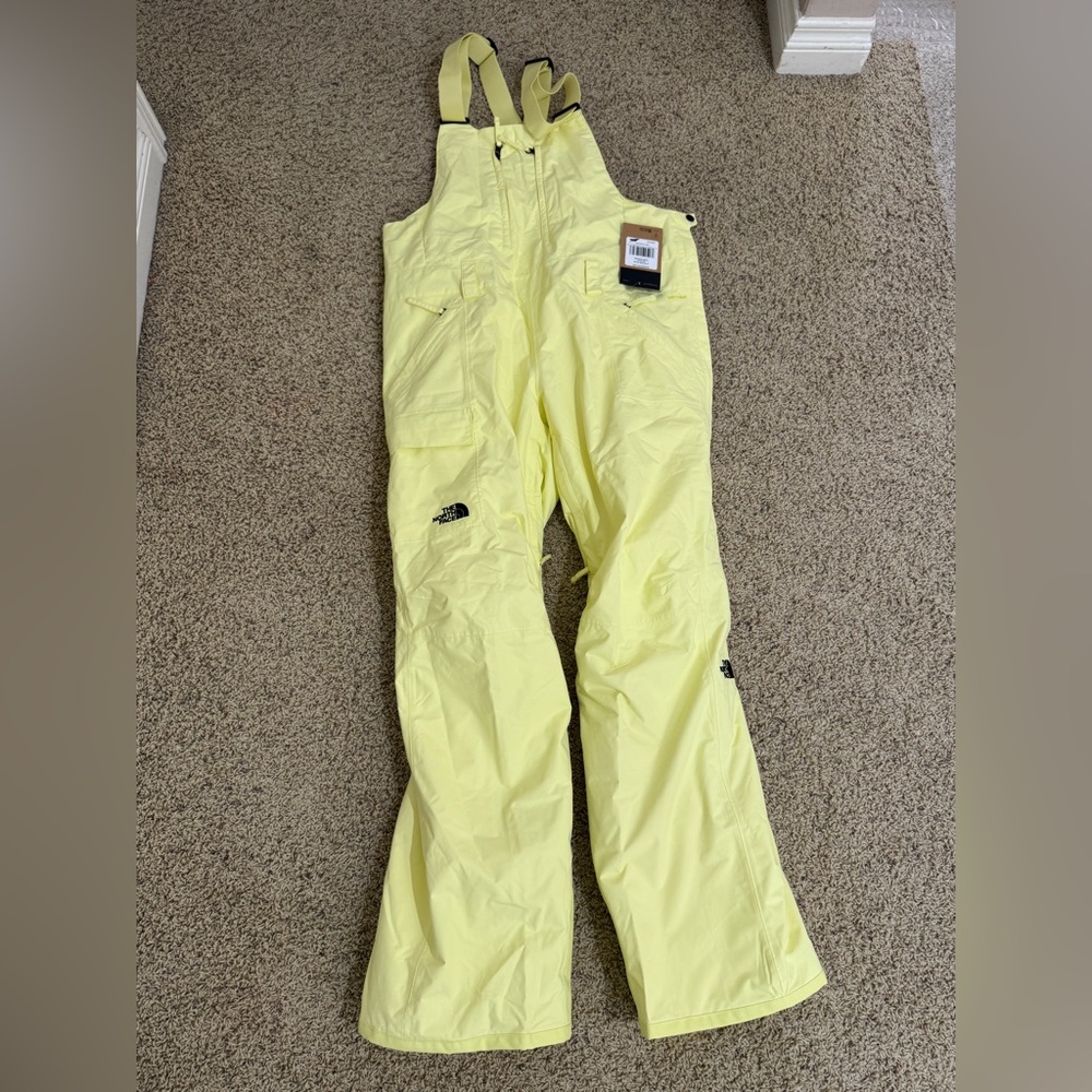 The North Face Yellow Women's Snow Freedom Insulated Bib Size Large NWT - Picture 3 of 14